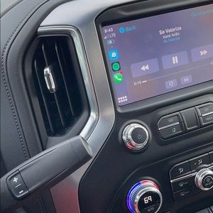 Meet your Posher, Sidney